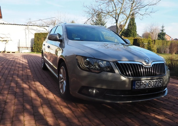 Skoda Superb cena 57000 przebieg: 170000, rok produkcji 2015 z Recz małe 121